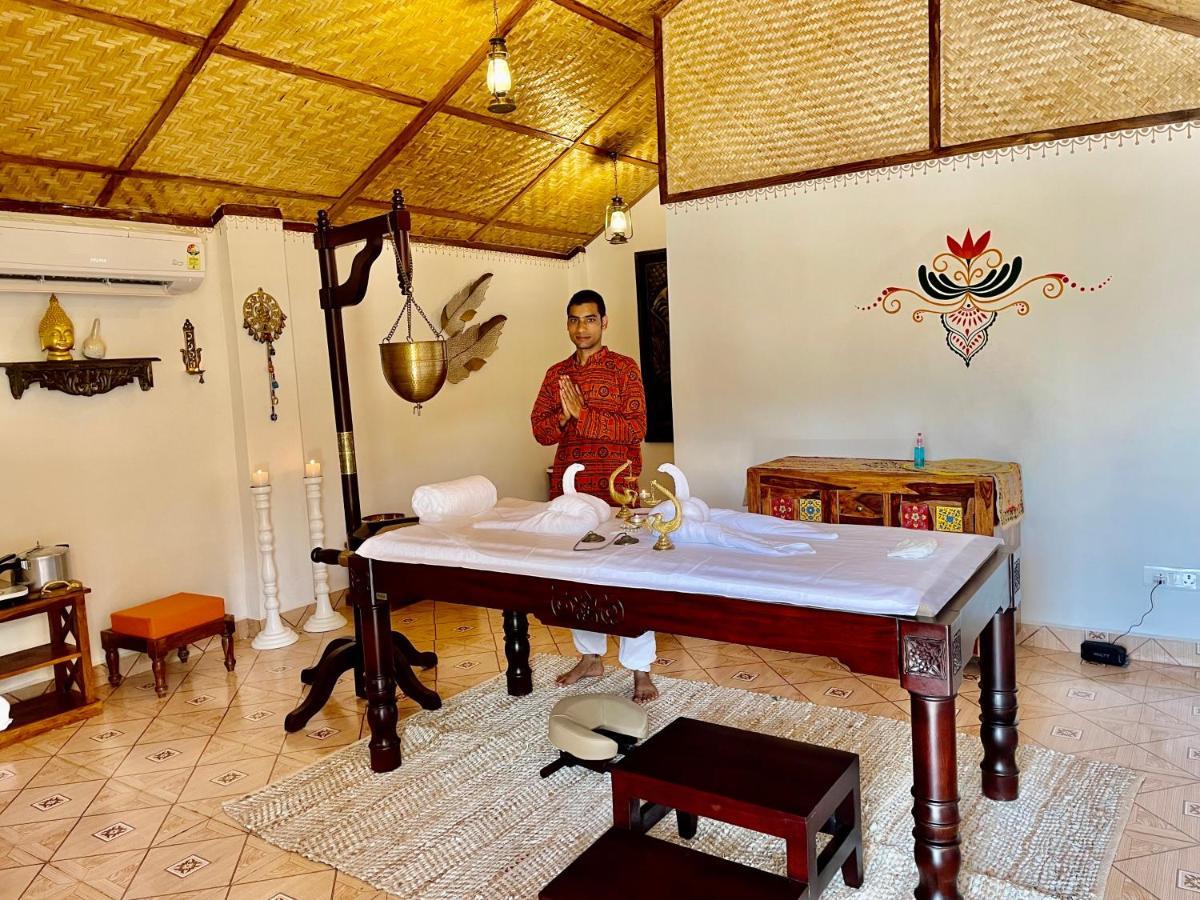 Veda5 Wellness Retreat & Spa Old Goa Exterior photo