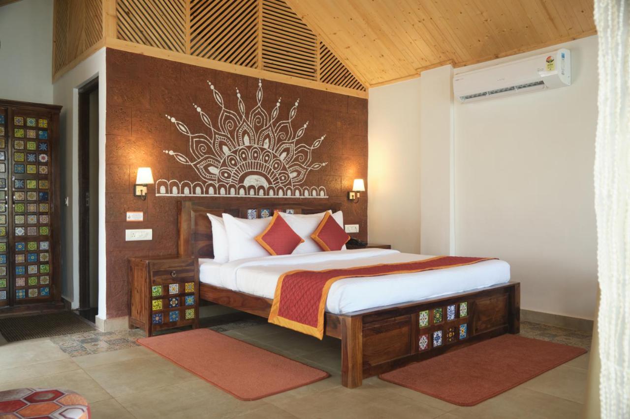 Veda5 Wellness Retreat & Spa Old Goa Exterior photo